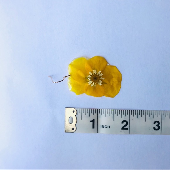 Singular Yellow Drop Earring - Picture 3 of 4